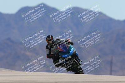 media/Mar-24-2025-Moto Forza (Mon) [[57ce5c5cff]]/3-Beginner Group/Session 4 (Turn 9)/